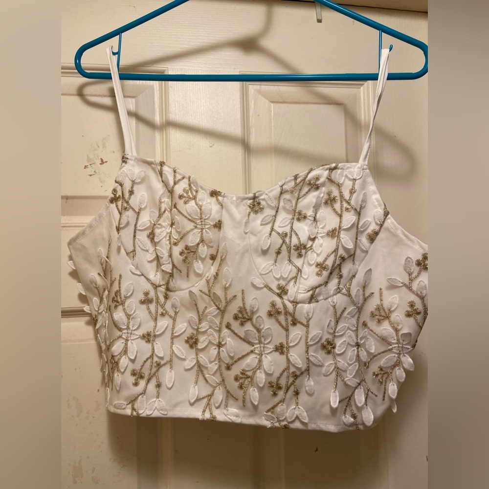 Women’s crop top
